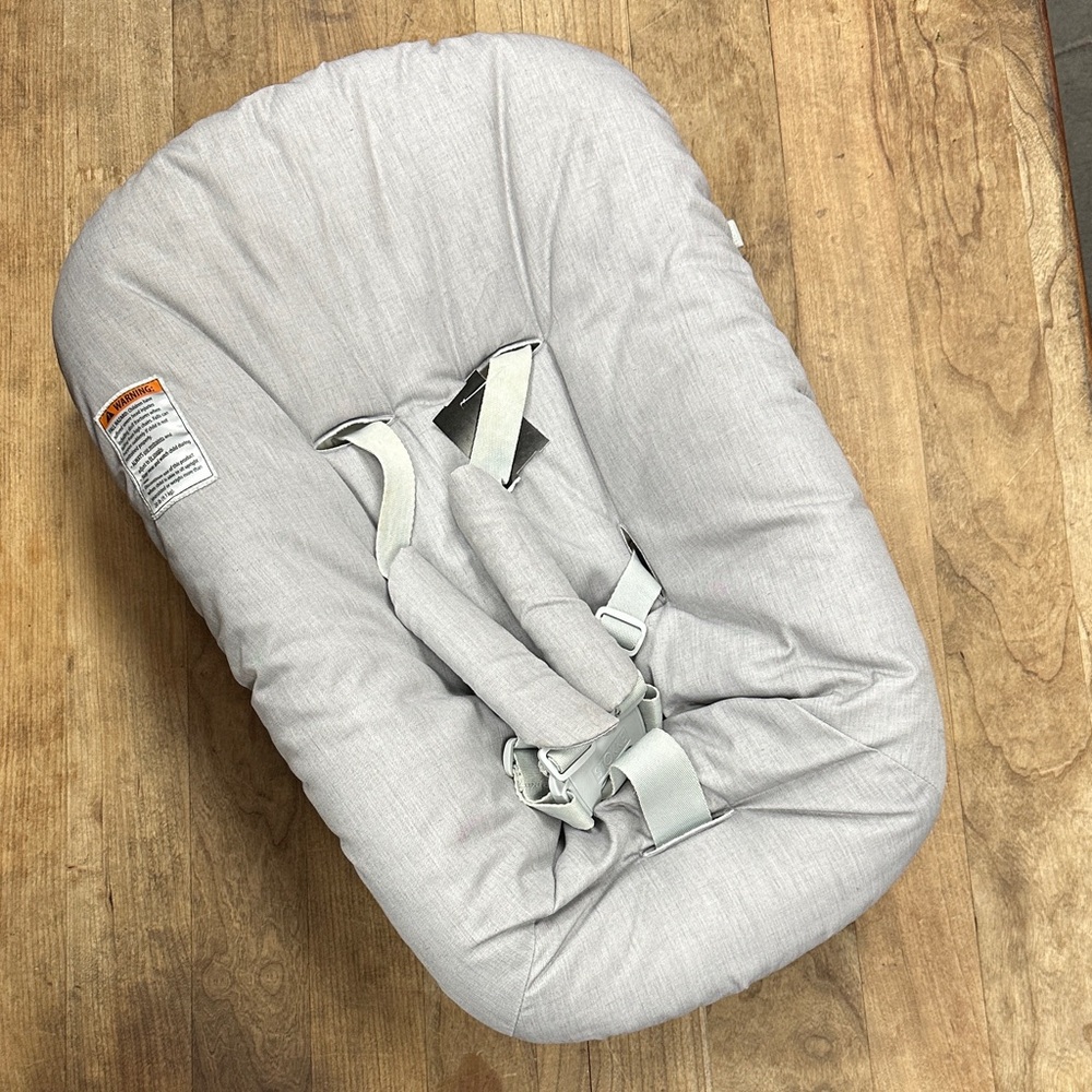 Gray Stokke Tripp Trapp newborn set